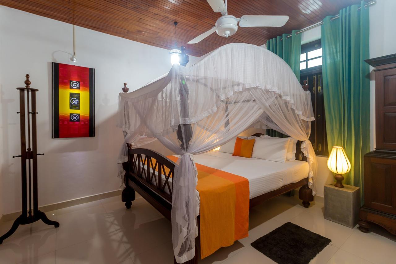 מלון מטרה Ambasewana Mansion מראה חיצוני תמונה
